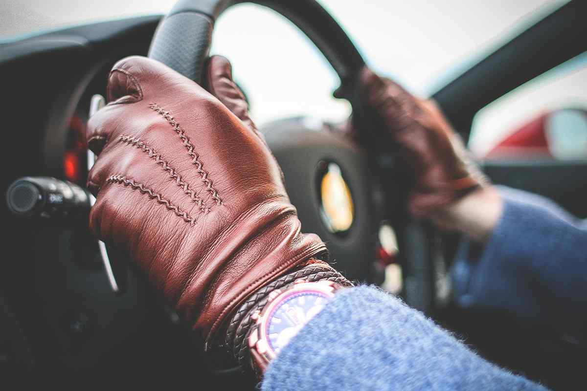 http://localhost/wordpress/wp-content/uploads/2017/05/gloves-highlight.jpg